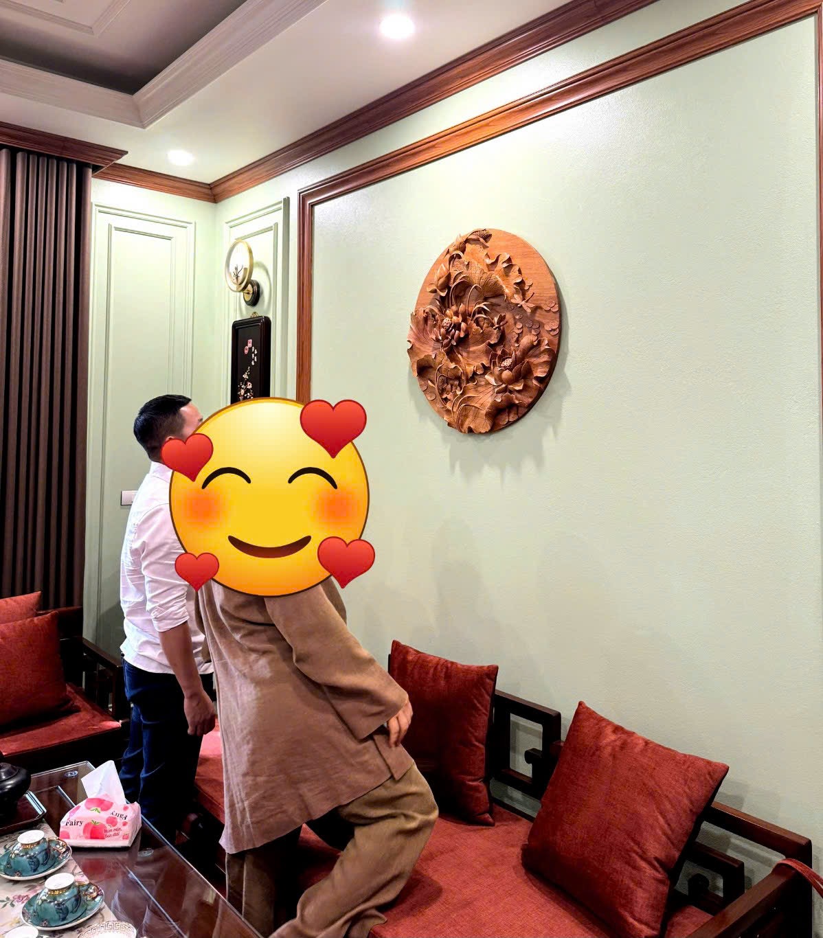 Hành trình từ phôi gỗ Mộc đến Cửa nhà Phật của bức tranh gỗ Hoa Sen